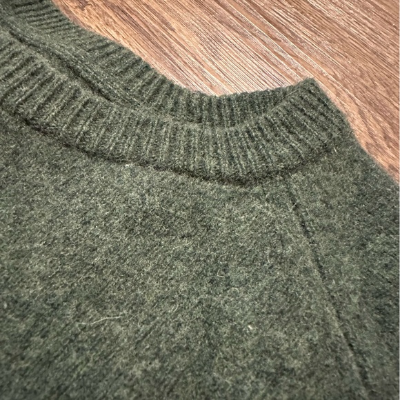 Goodthreads Green Sweater - Picture 3 of 3